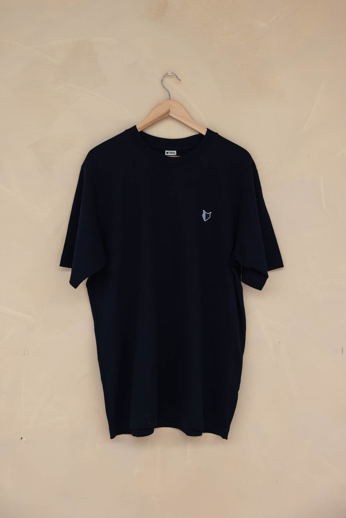 Rävke logo Tee Blau, logo blau