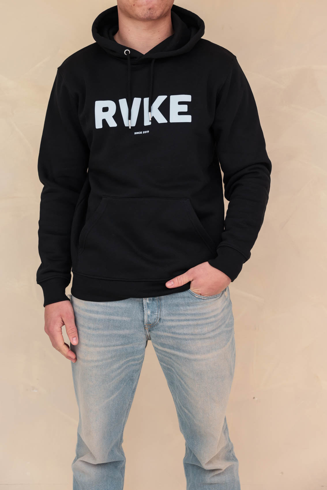 Hooded Sweat Aleks Svenska Black chest RVKE