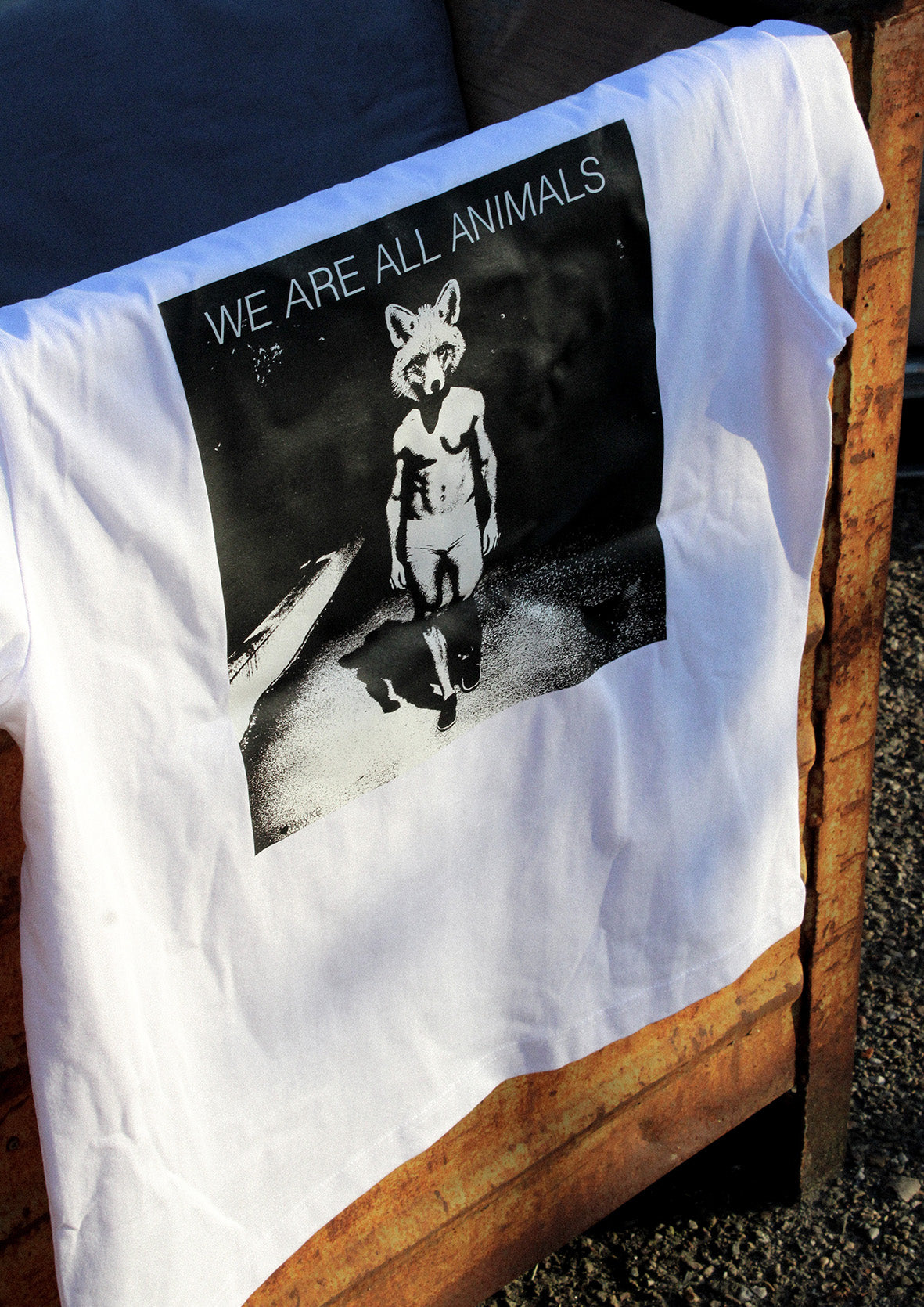 Rävke Tee white, We are all animals